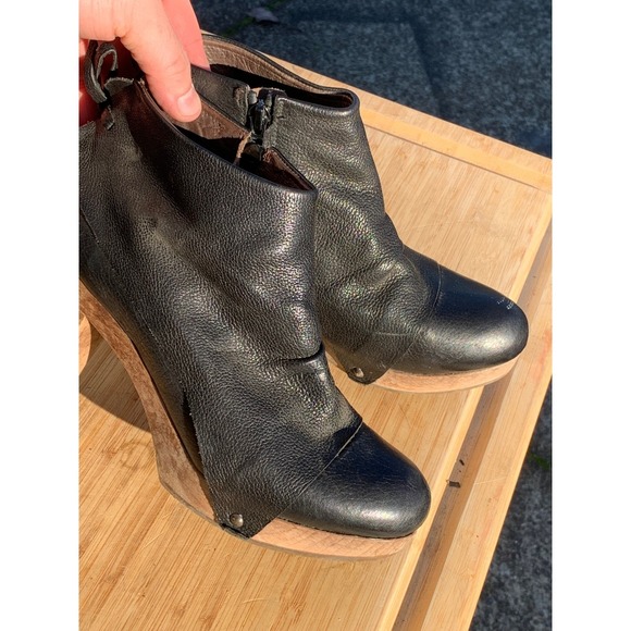 COCLICO Black Leather ndakinna Wood Heel Ankle Boots Size 37 6.5 - Picture 2 of 7